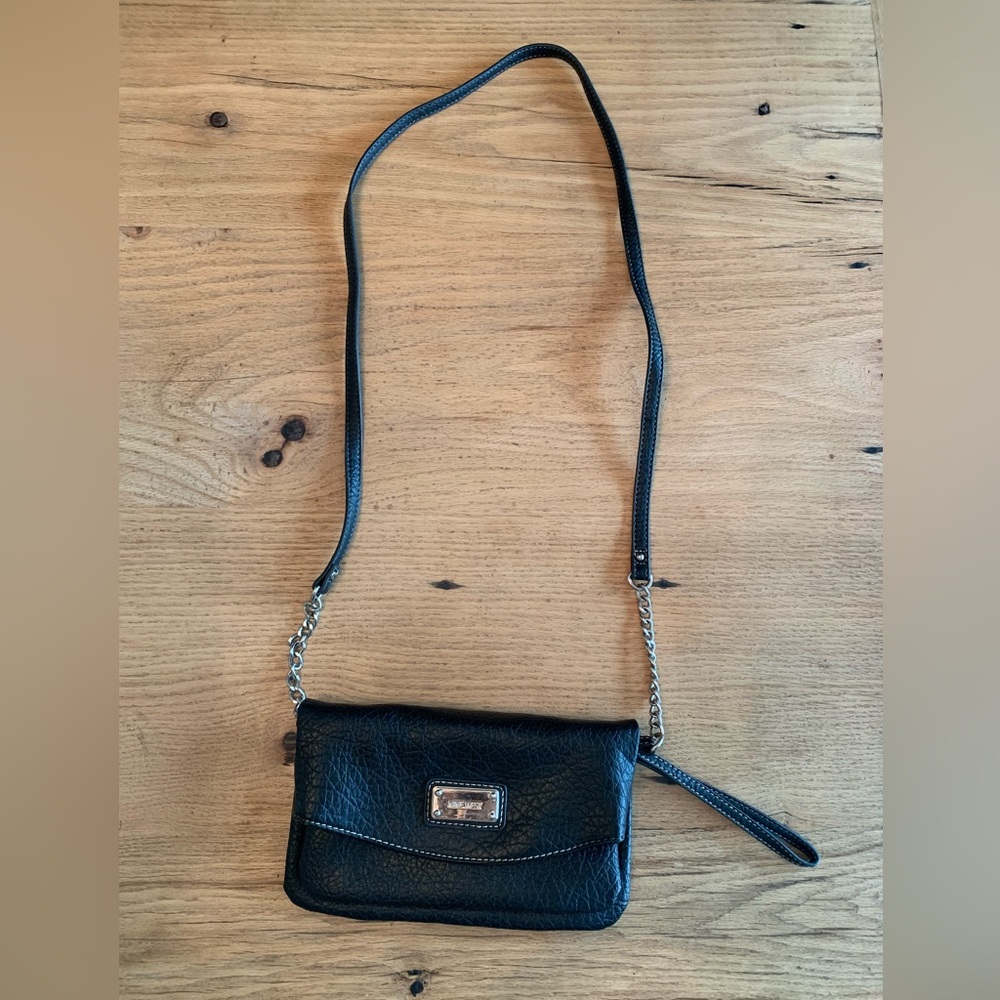 Nine West CrossBody Faux Leather Foldover Black Purse‎ Preloved